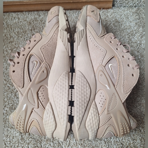 Nike Air Huarache Wheat/Tan Lace Up Sneakers Mens Size 5.5 main image 7